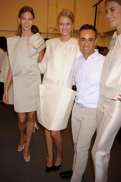 Look 24